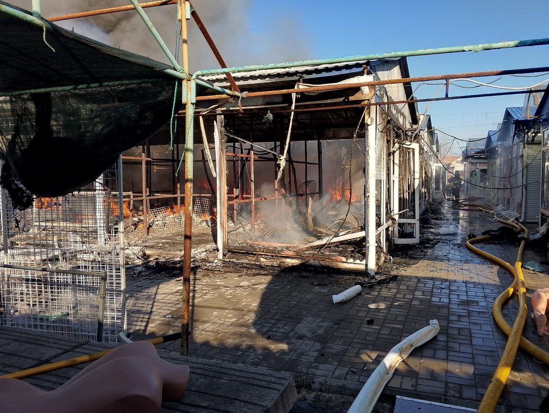 Окупаційні експерти визнали, що Генічеський ринок таки підпалили