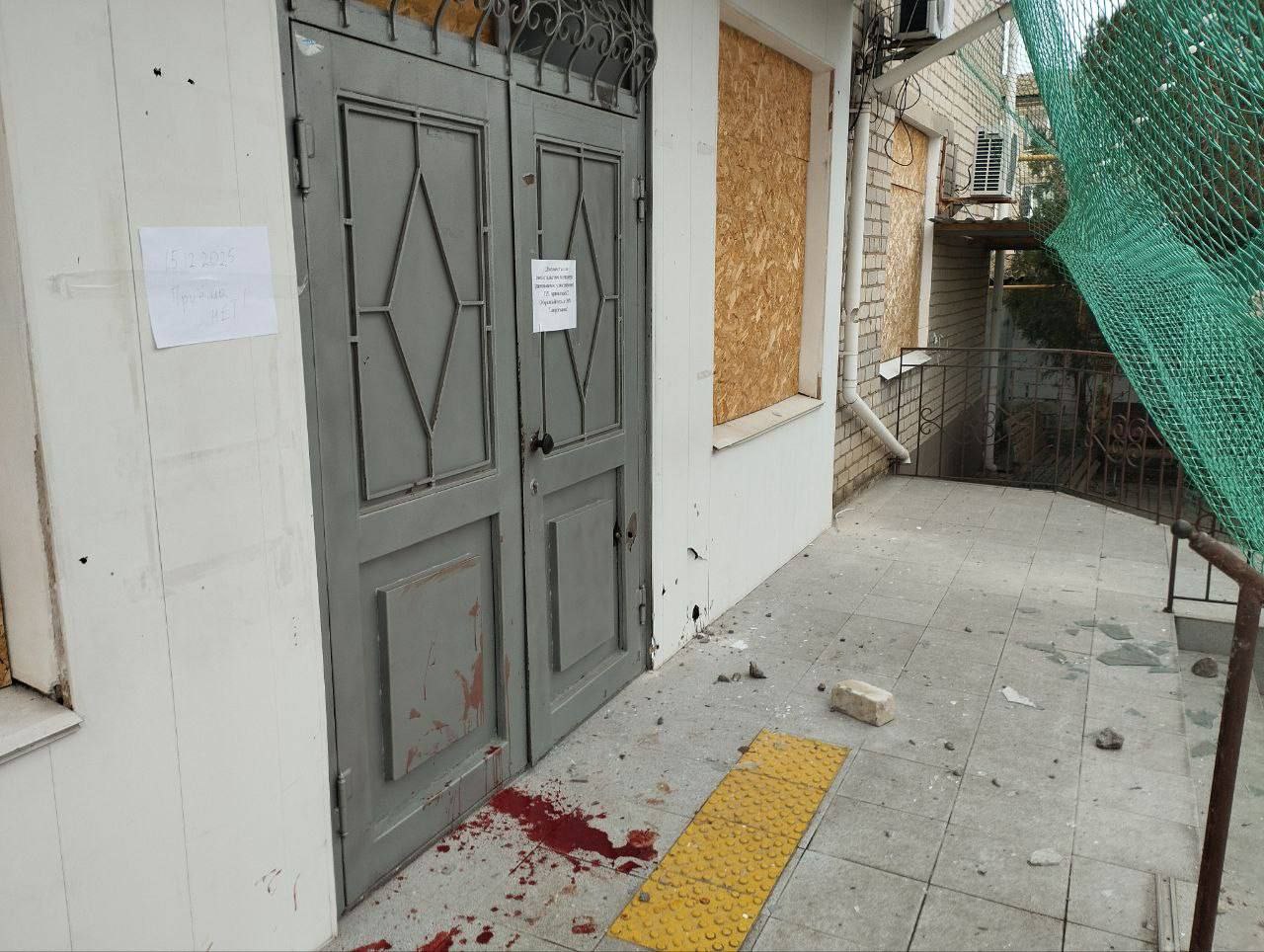 Каховські колаборанти майже звинуватили росіян в обстрілах